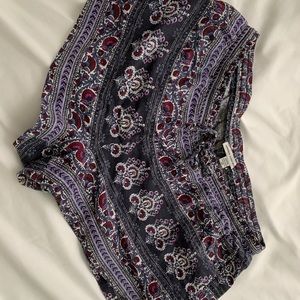 Flow shorts with pockets!